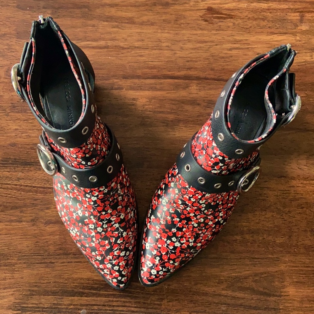 Rebecca MINKOFF Kianna Floral Cutout Red Black Bootie Size 8.5